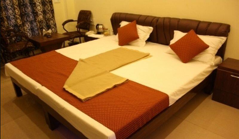 Hotel Pearl Inn, Nagpur 1